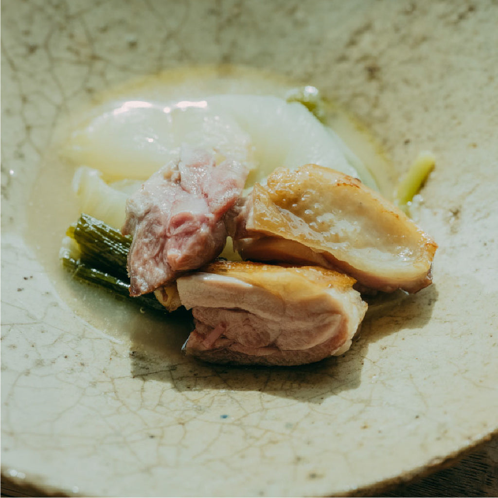 葉玉ねぎとひよころ鶏のエチュべ