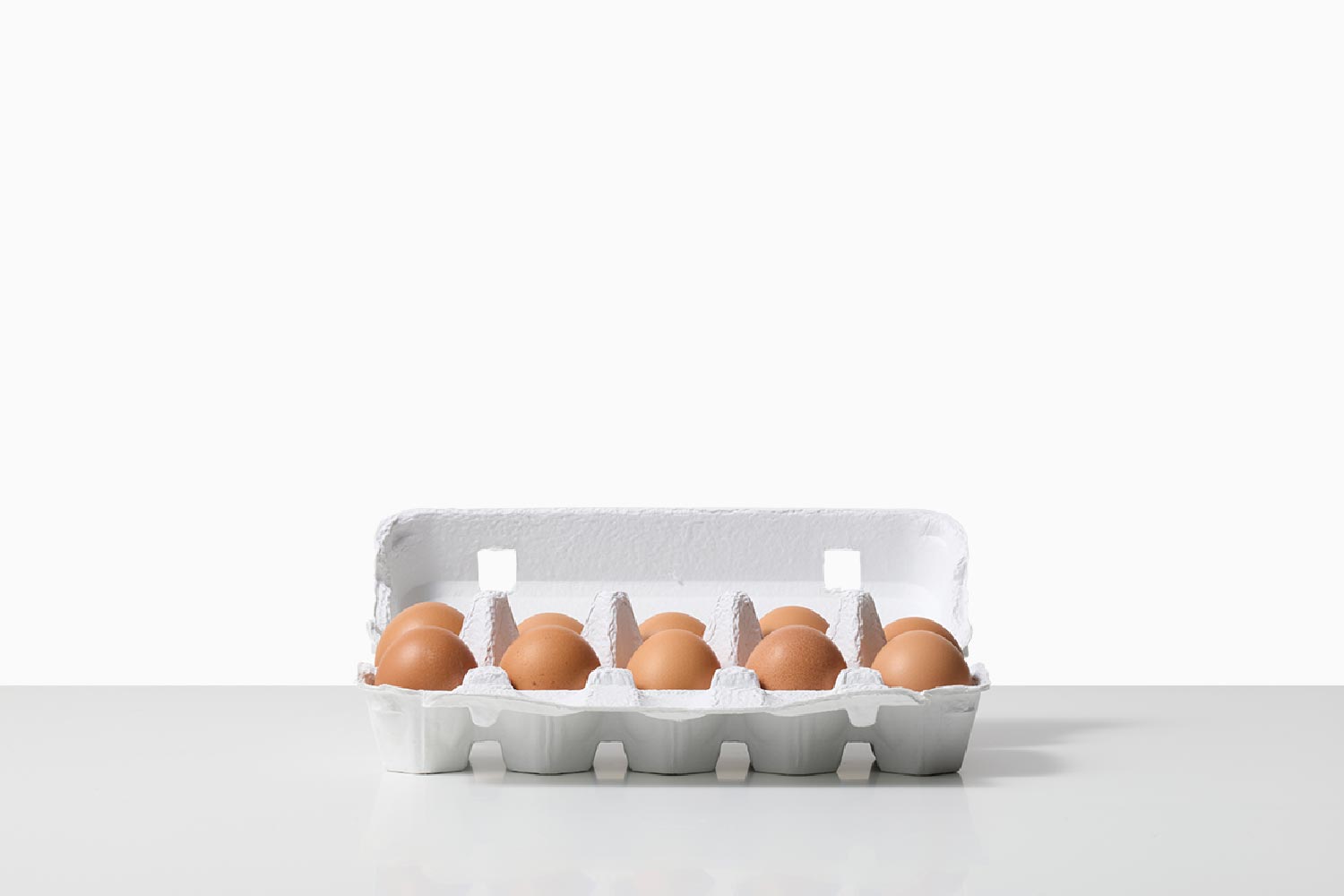 森飼い自然卵（セオリファーム） | 0.1%の『素の味』があつまる