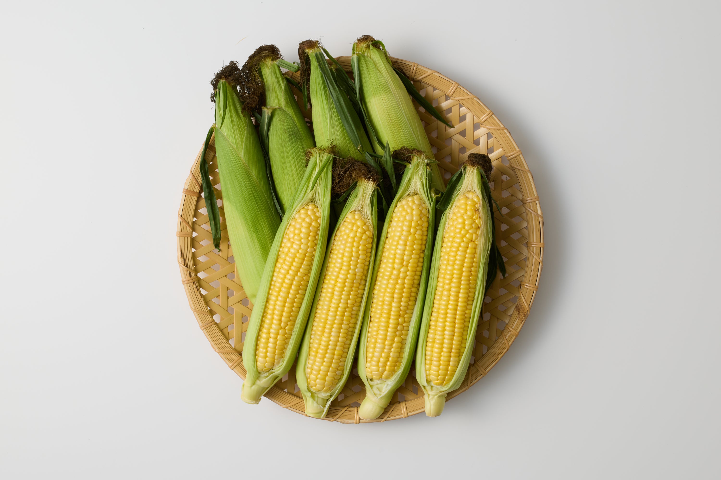 【産直】自然循環栽培｜スイートコーン 8本セット（LaLaLa Farm） Image 1