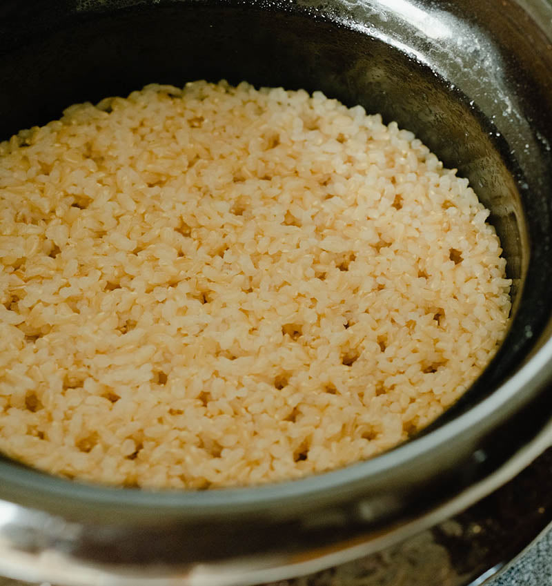 ご飯の表面にできたカニ穴 イメージ1